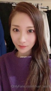 身材苗条性感的网红女神卡卡密码房和粉丝啪啪口交洗澡时砍她逼毛真性感